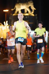 BIB: 0777
                            <button type="button" onclick="openModal(23129047)" class="btn btn-primary btn-sm float-right btn-popup" data-toggle="modal" data-target=".modal-high-quality">
                        <i class="fas fa-shopping-cart"></i> Add to Cart
                    </button>
                                            <button type="button" onclick="isThisMe(23129047, true)" class="btn btn-success btn-sm float-right btn-popup btn-isme hidden" data-toggle="tooltip" data-placement="bottom" title="นี่คือรูปของคุณใช่ไหม คลิกที่นี่เพื่อเอาเข้าอัลบั้ม">
                        <i class="fas fa-plus"></i> Add to album
                    </button>
                    <button type="button" onclick="isThisMe(23129047, false)" class="btn btn-warning btn-sm float-right btn-popup btn-isnotme hidden">
                        <i class="fas fa-ban"></i> Remove from album
                    </button>